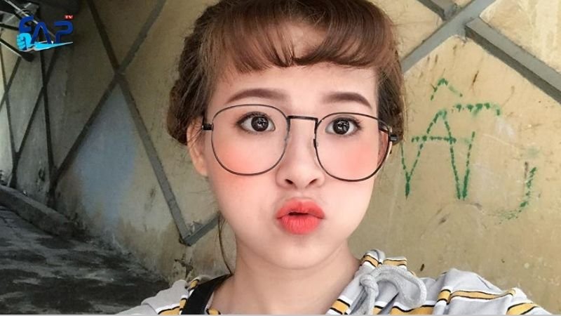 nguoi-ham-mo-yeu-men-faptv